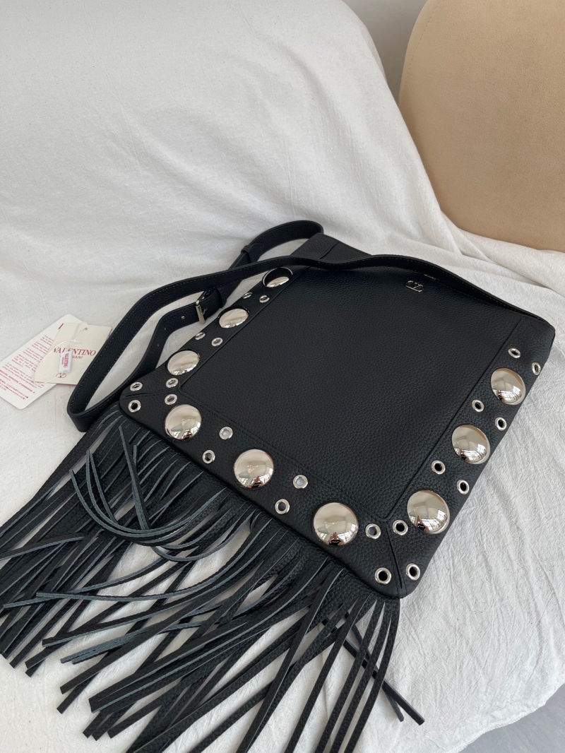 Va1e*ntin0 satchel bag